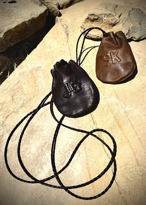 SUPPLY POUCH